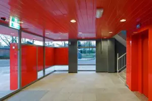 Interieur rode ingangshal