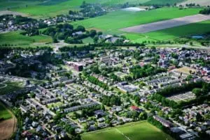 Luchtfoto, genomen in de richting noordwest