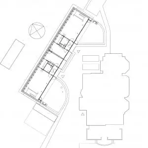 Situatie met links de nieuwbouw en rechts villa Liliane.