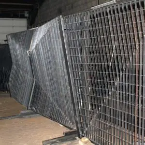 Remy & Veenhuizen - Hek voor waterzuiveringsinstallatie in Arlington, Washington USA 