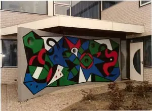 Buitenzijde dubbelzijdig betonreliëf: Voormalige Arbo Unie Oudeweg Haarlem 1984 2,35 x 5,85 m foto United Photos C. de Boer B.V. 