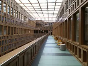 Publiekshal vanaf 2e verd stadhuis Deventer Foto Jacqueline Knudsen