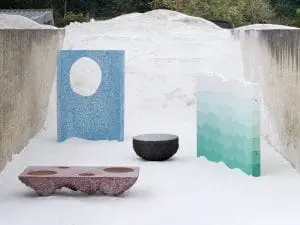 In Petrified
Carpets experimenteert Studio Ossidiana
met verschillende technieken om beton een
ambachtelijke uitstraling te geven.