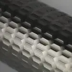 Stalen kraan met warme uitstraling