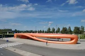 The Amazing Whale Jaw Nio architecten