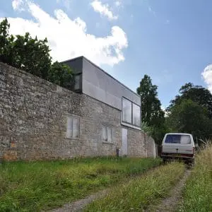 Upper lawn pavilion, Fonthill Estate,
Tisbury, Wiltshire (1959-62). Architect: The Smithsons.
