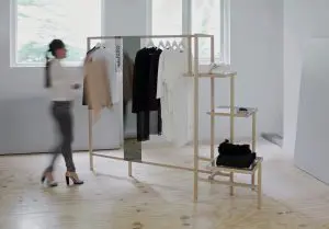 Vestis, een kledingrek
voor het bevriende StudioRUIG