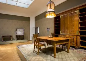 Werkkamer voor advocaat Ferdinand Kranenburg. Ontwerp Theo Nieuwenhuis, uitvoering E.J. van Wisselingh & Co, 1898-1901. 