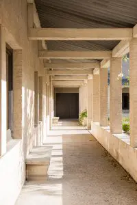 Binnentuin Priorij. Fotografie: Elsbeth Pilz