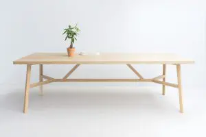 De Oak Table in opdracht van een klant werd het hart van de keuken