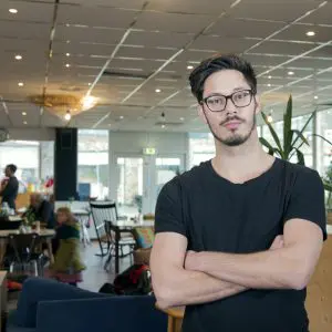 Theatermaker Danny van Zuijlen van Architects Of is de bedenker van Tracing Thomas