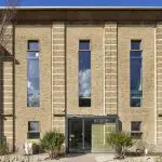 Transformatie voormalig verdeelstation elektriciteit door RoosRos Architecten