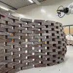 Metselrobot geeft architecten vormvrijheid bij prefab metselwerk