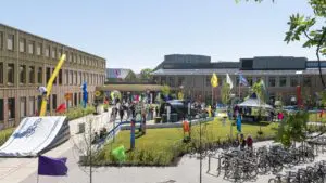 Het entreeplein tijdens het openingsweekend © Reyer Boxem