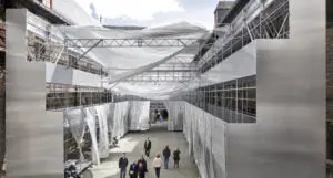 Met The Joyful Apocalypse geeft het Brussels architectuurbureau Traumnovelle een nieuwe invulling aan het 13e-eeuwse binnenplein van de Stadshallen.