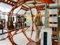 Eind september keert kunstbeurs BIG ART terug in Het Slotervaart. Bezoekers kunnen ruim 100 schilderijen, sculpturen, foto’s en kunstinstallaties van indrukwekkende omvang bewonderen.