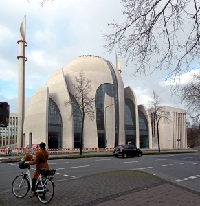 De Centrale Moskee in Keulen van architect
Paul Böhm.