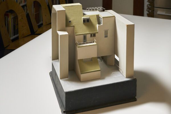 Nieuwe Instituut verwerft archief Aldo en Hannie van Eyck